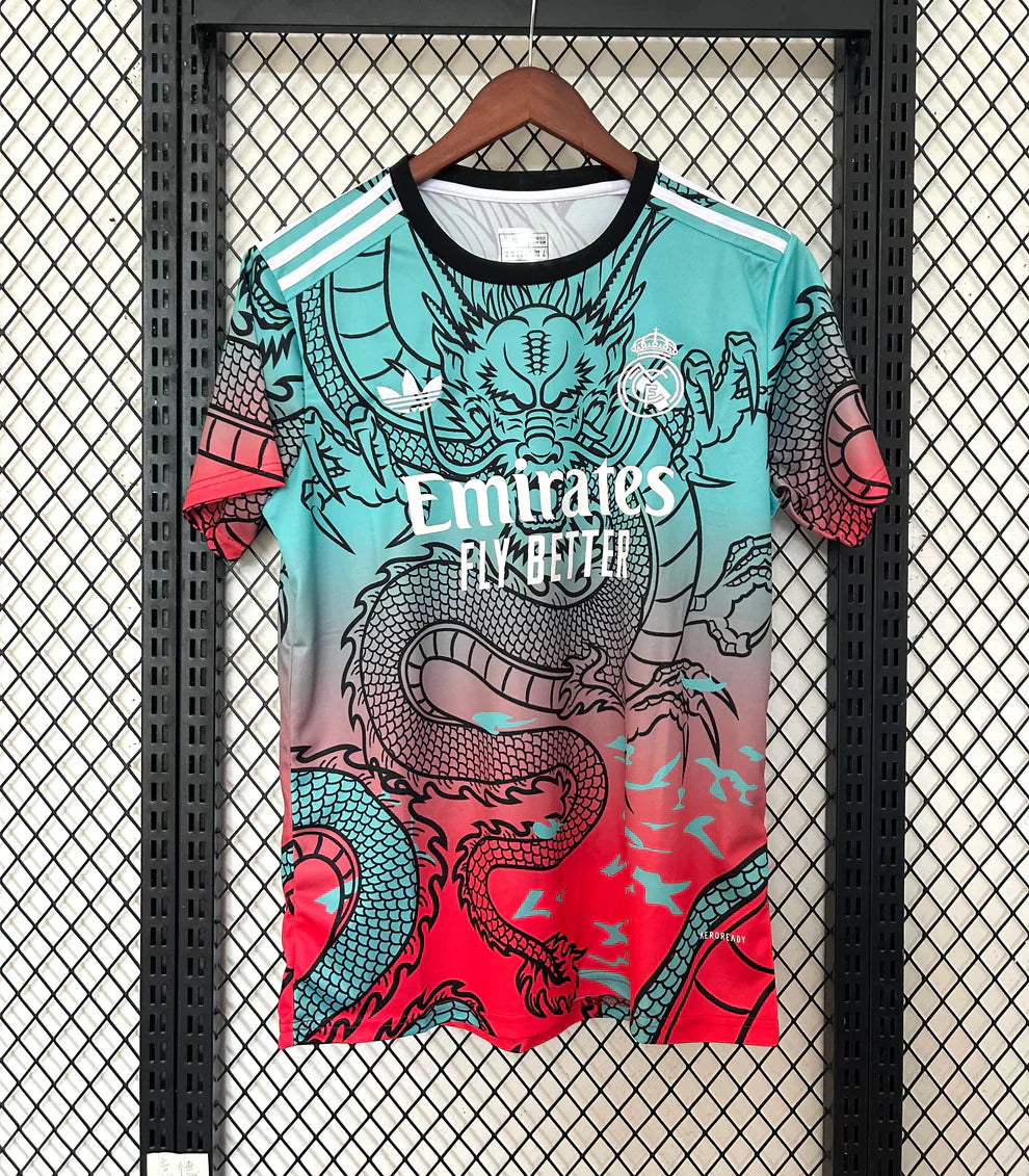 REAL MADRID MAILLOT CONCEPT 2025/2026