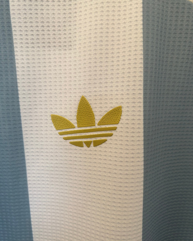 ARGENTINE MAILLOT CONCEPT COMMÉMORATIVE DU 50E ANNIVERSAIRE