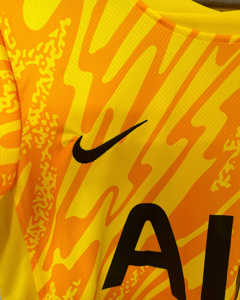 TOTTENHAM MAILLOT CONCEPT 2024/2025