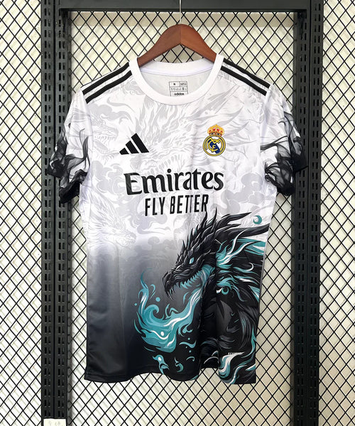 REAL MADRID MAILLOT CONCEPT 2025/2026