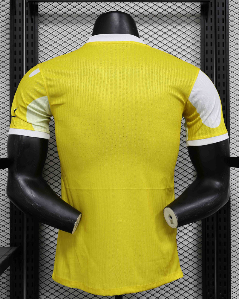 BRÉSIL MAILLOT CONCEPT 2025 JAUNE