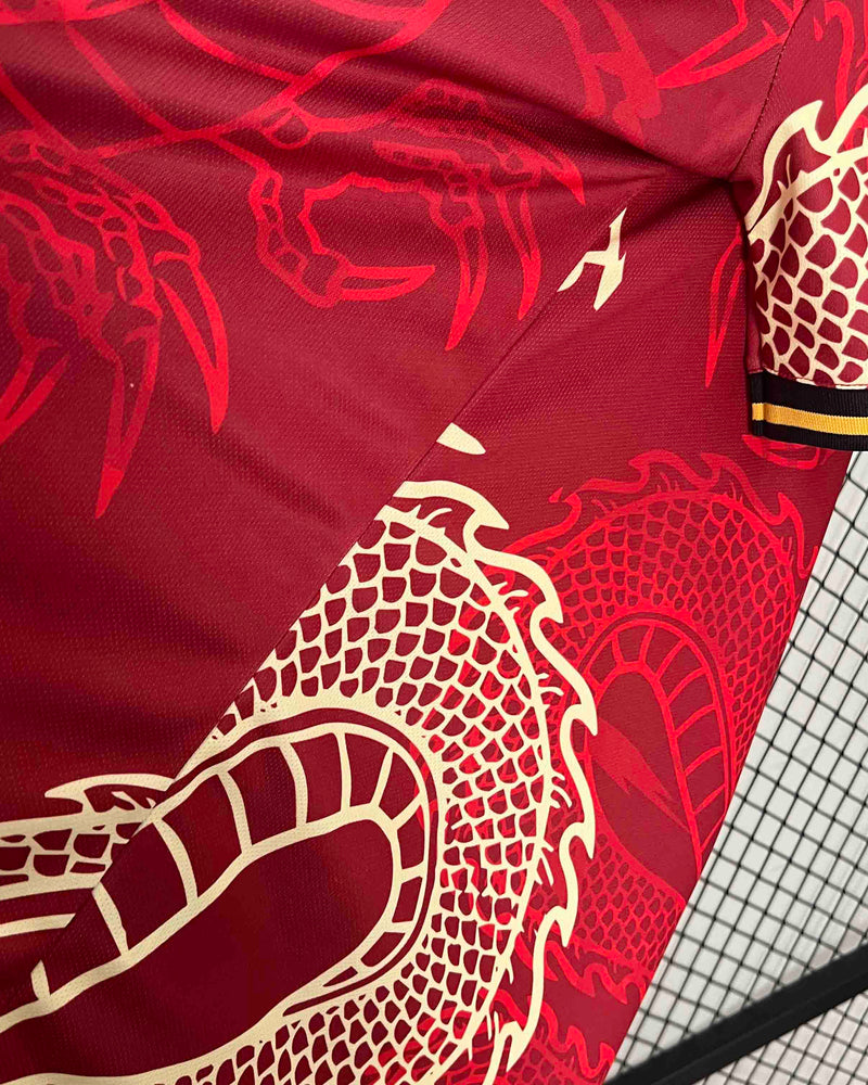 2024/25 MAILLOT REAL MADRID CONCEPT DRAGON ROUGE