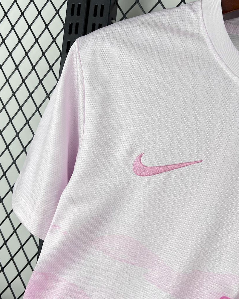 BRÉSIL MAILLOT CONCEPT 2025 CHRIST ROSE