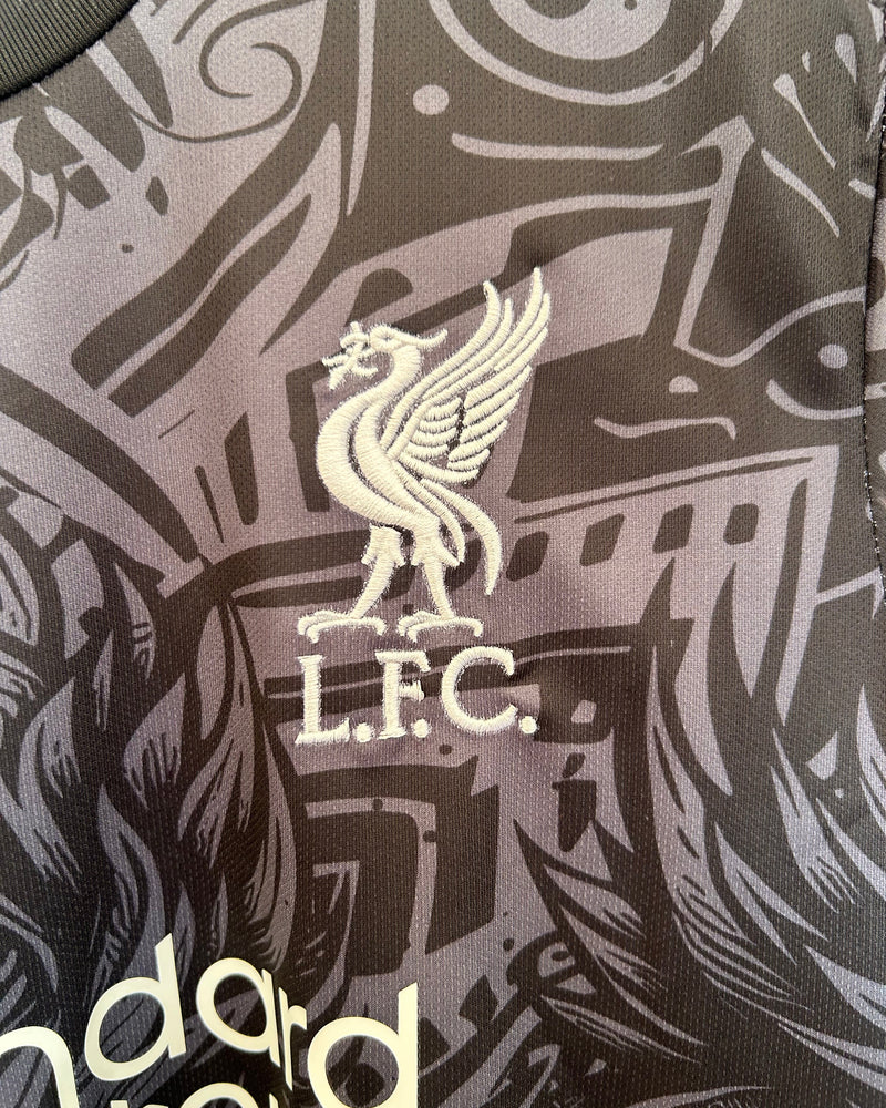 LIVERPOOL MAILLOT CONCEPT 2025/2026