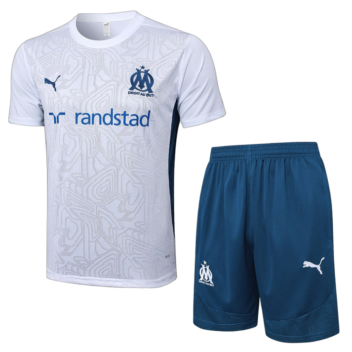 TRAINING OM 2025/2026