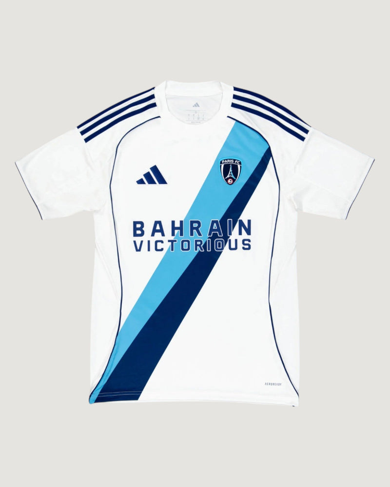 PARIS FC – Maillot Extérieur 25/26 – Blanc & Bleu