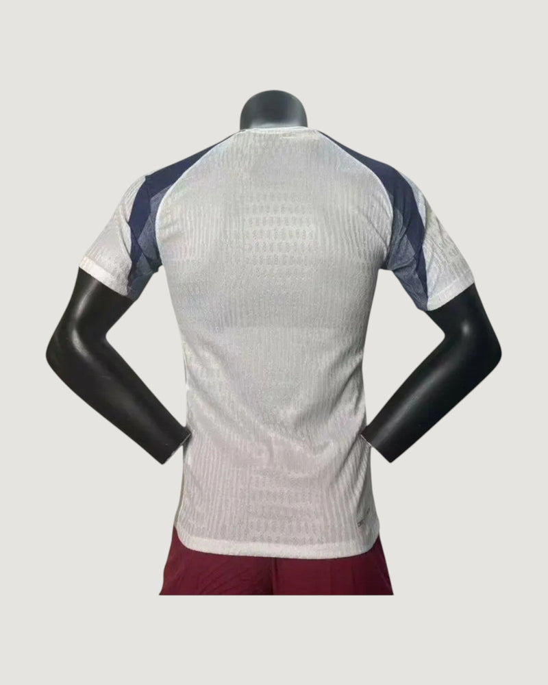 TOTTENHAM – MAILLOT DOMICILE 25/26 – BLANC & BLEU