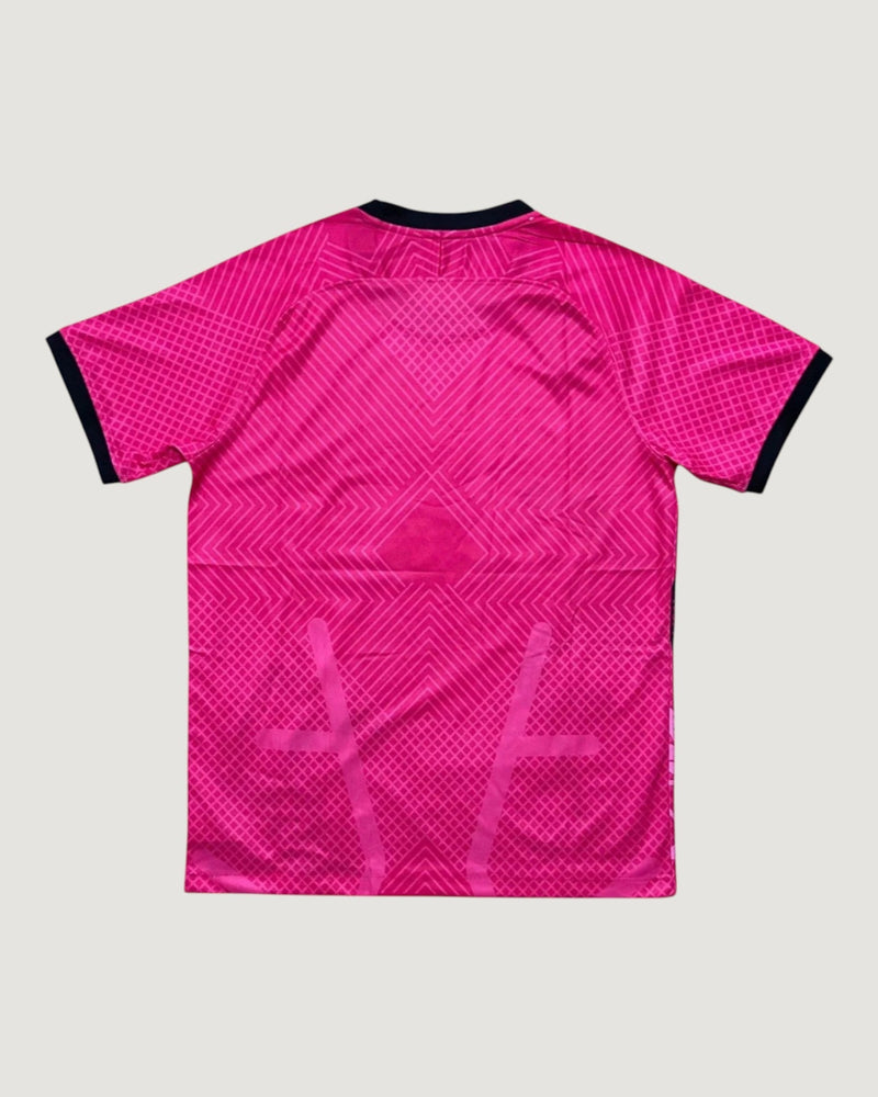 Inter Milan – Maillot Pré-Match 25/26 – Rose & Noir