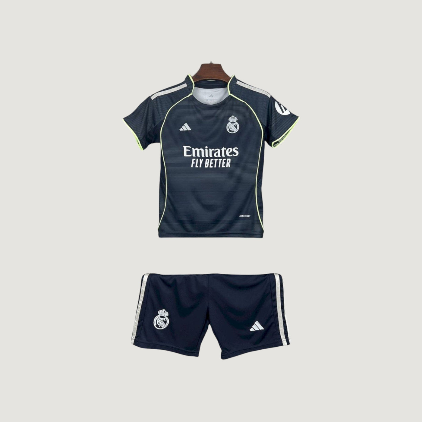 Real Madrid – Ensemble Extérieur 25/26 Enfant – Noir