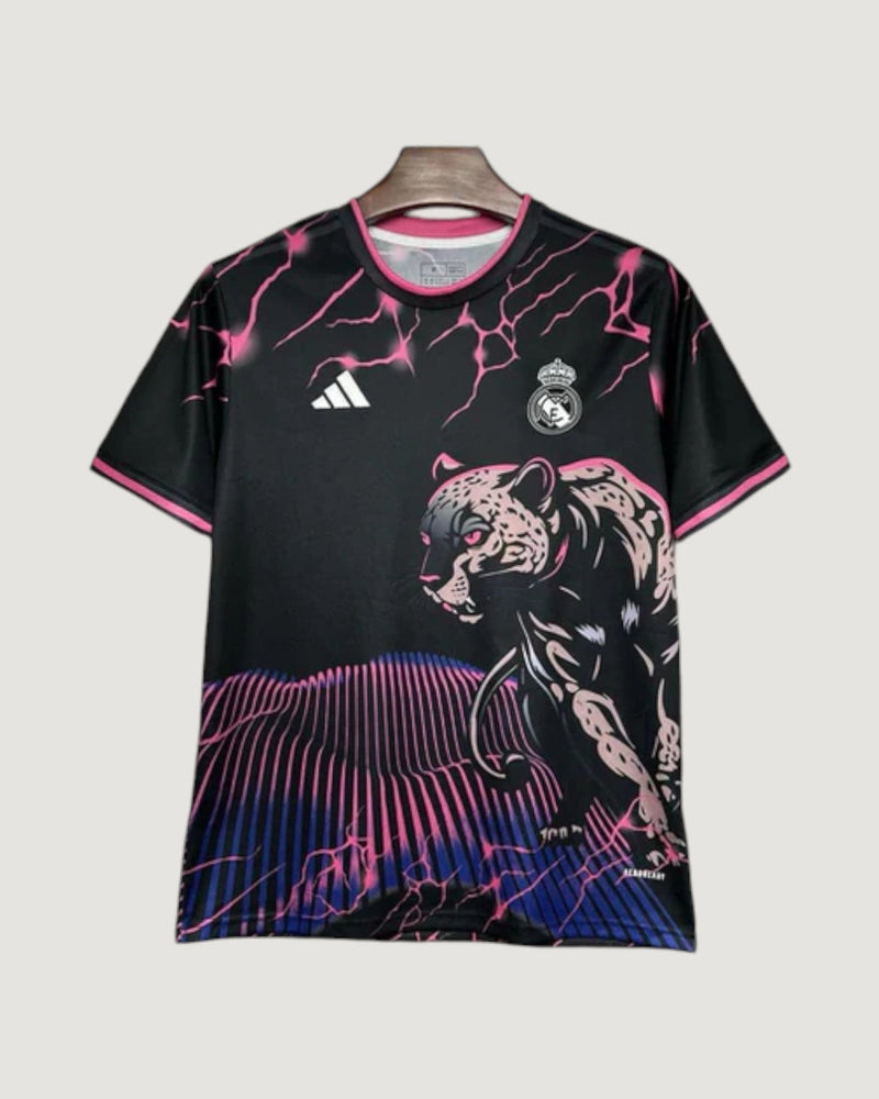 Real Madrid – Maillot Concept 25/26 – Noir & Rose