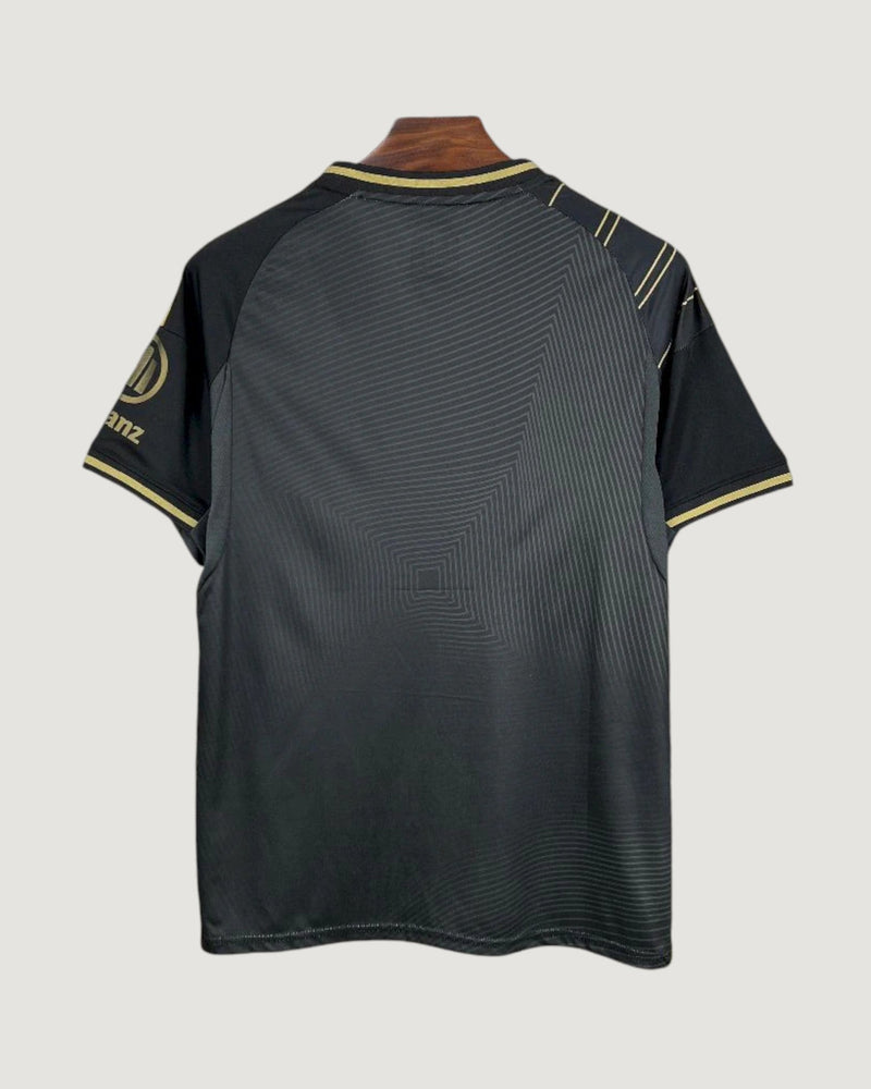 Bayern Munich – Maillot Concept 25/26 – Noir & Or