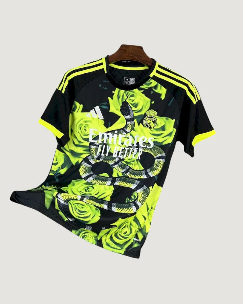 Real Madrid – Maillot Concept 25/26 – Noir & Jaune Fluo