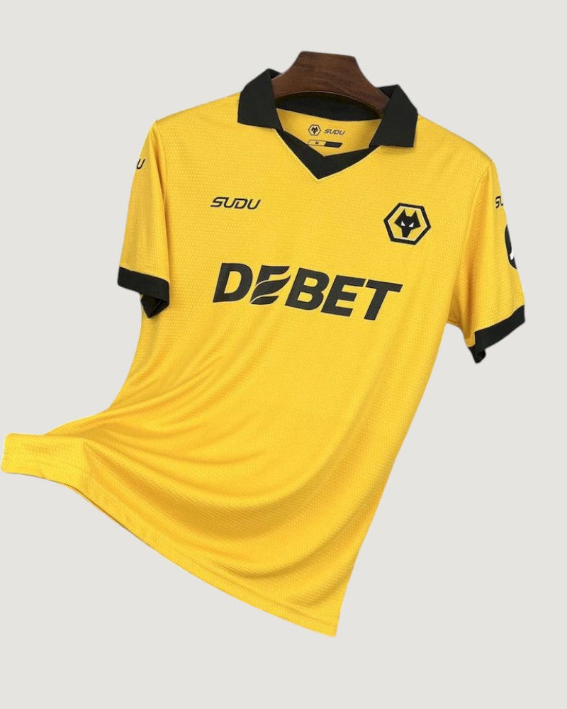 Wolverhampton – Maillot Domicile 25/26 – Jaune & Noir